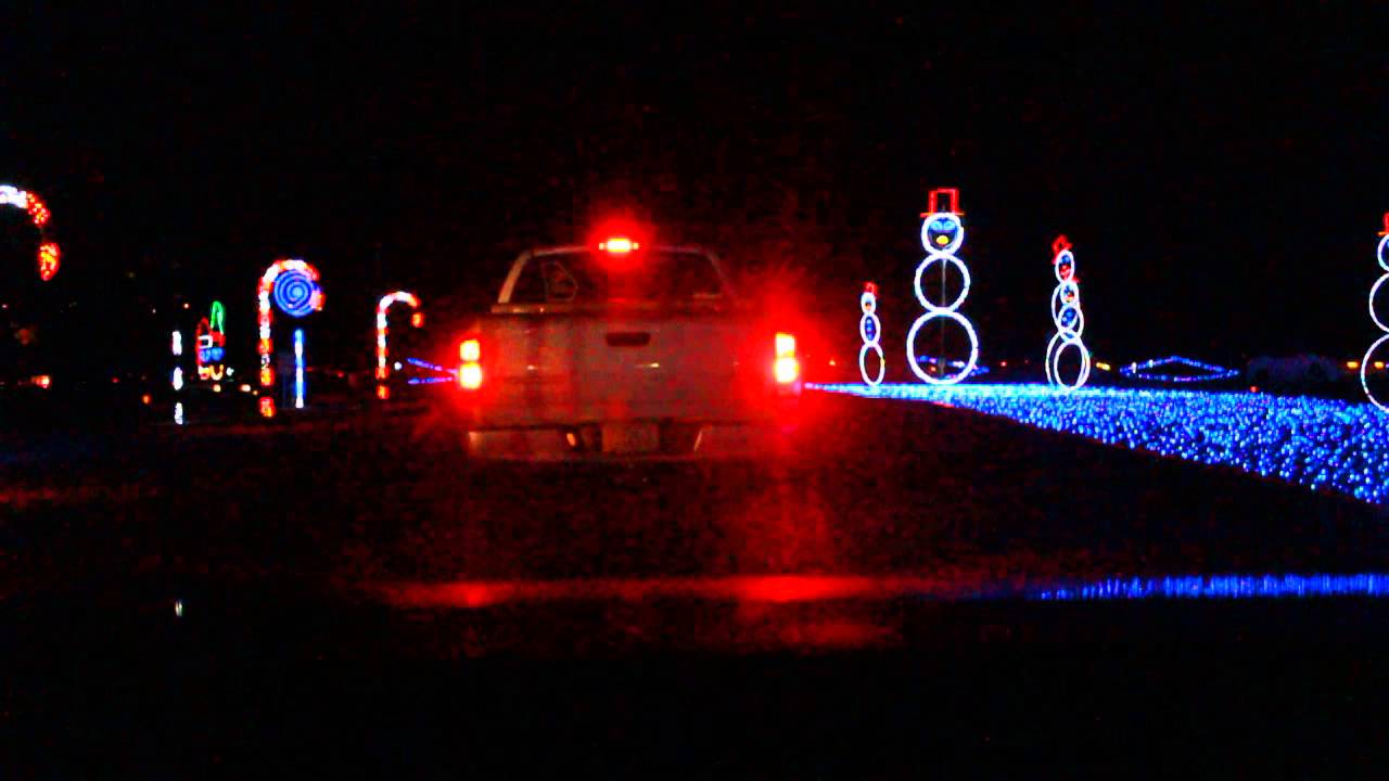 Awesome DriveThru Christmas Lights! YouTube