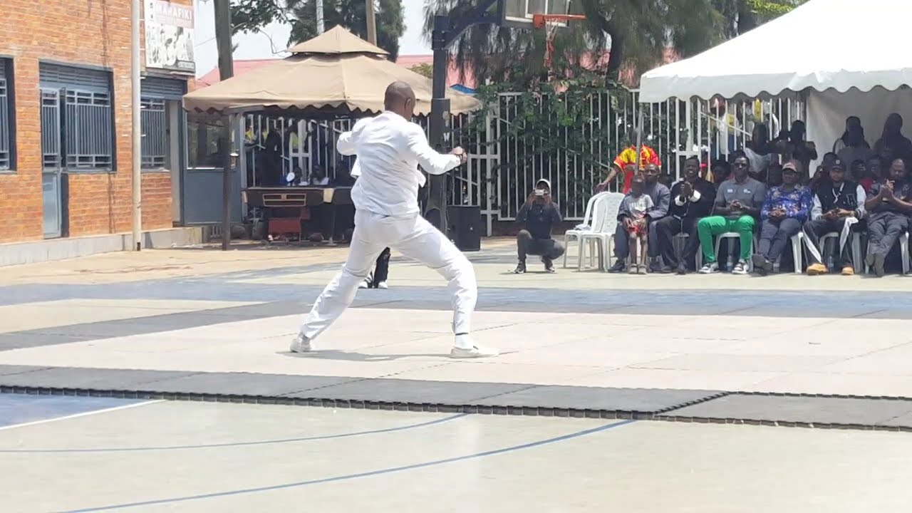 Великий Мастер, основатель кунг-фу в Руанде.