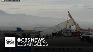 Big rig crashes into aqueduct off side of 5 Freeway in Lebec