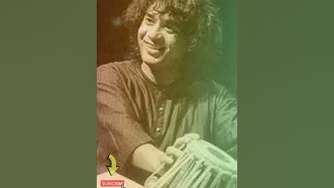 Zakir Hussain playing Dhir Dhir on tabla 🙏🏼🙏🏼 #zakirhussain #tablasolo