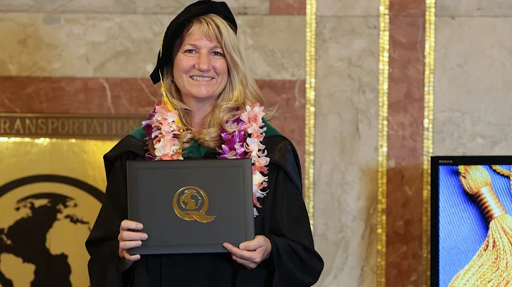 Christine Edwards - Master in Natural Medicine - 2...