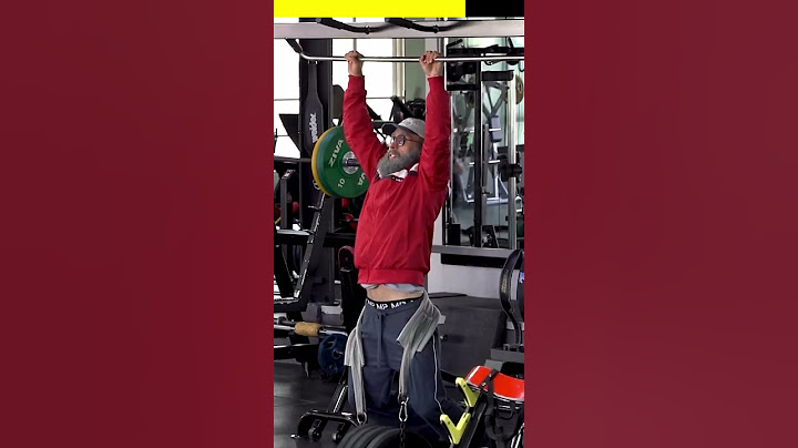 Pro Powerlifter pretends to be a old man and pranks confused Son with Father (Via YT: ANATOLY)