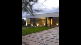 Casa en Mendoza con excelente vista  a la Montaña. Servicio Llave en Mano.