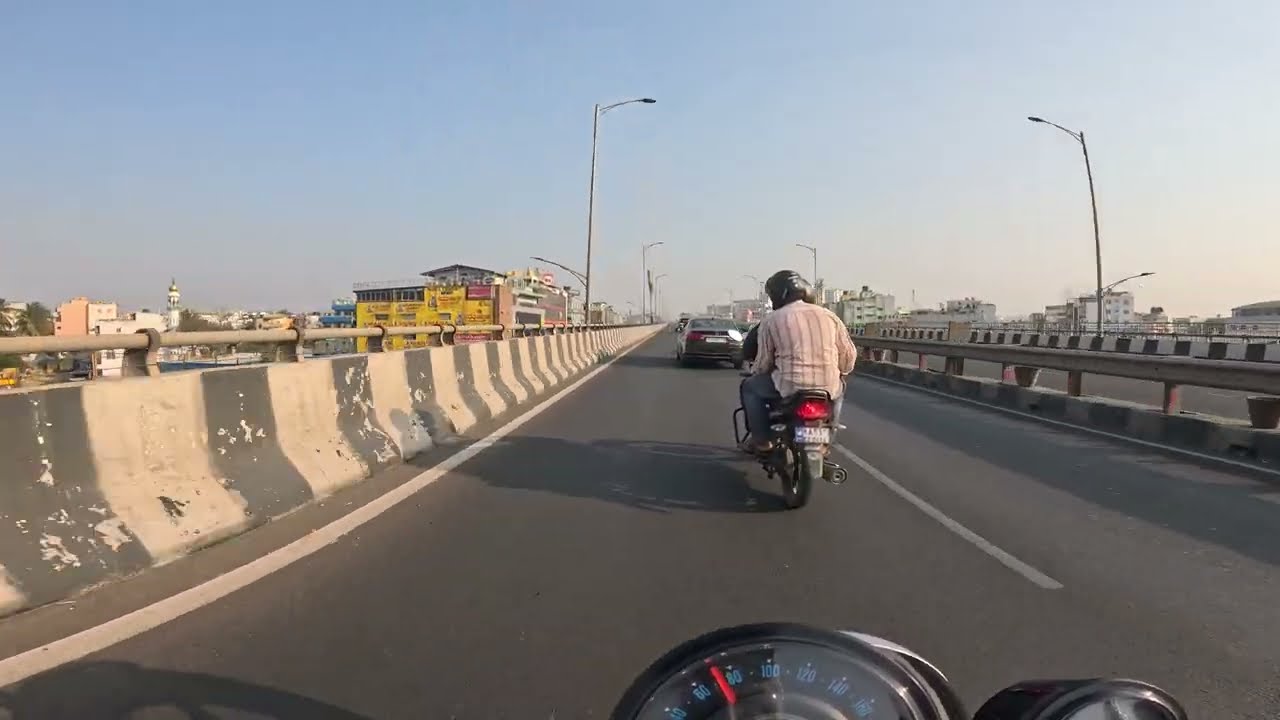 Super Meteor 650 ROARS on Electronic City Flyover 🔥 | Bangalore Sunday Ride