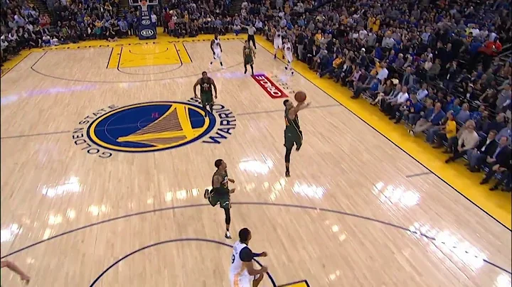 Speights and Barbosa Connect on Buzzer Beating Tou...