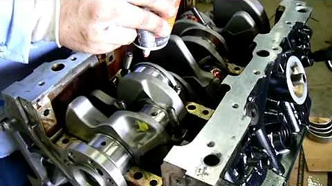 Chrysler 3.5 SOHC V6 rebuild (1999 300m)