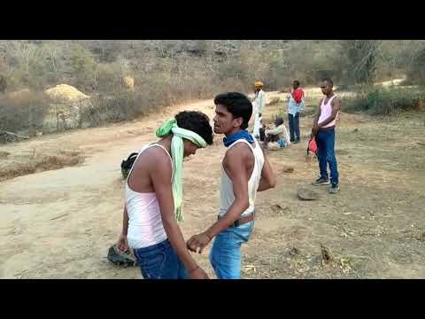 Gautam Toofan ka Nach video
