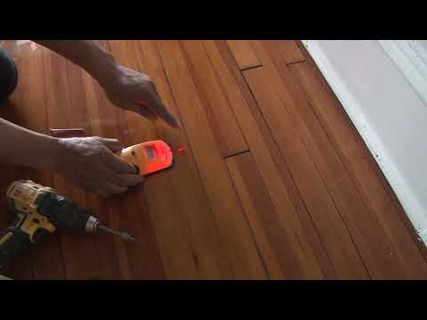 Video: ¿Cómo se arregla el piso de un apartamento chirriante?
