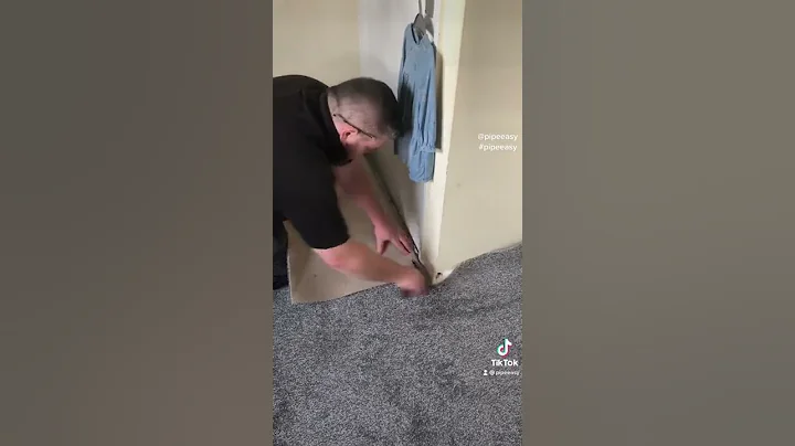 Trimming in some carpet 😁…Now you know how to do it 👍🏻…#howto #teirnanmccorkell #diy #flooring