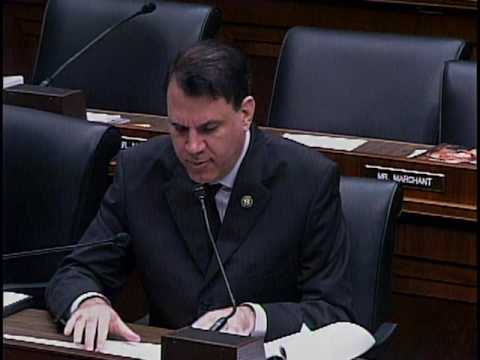 Rep. Alan Grayson Reins In the Fed's Unlimited Len...