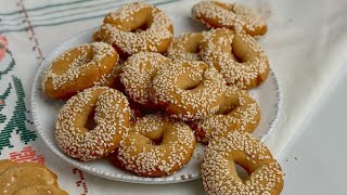 Greek Olive Oil Biscuits With Cinnamon - Koulourakia Kanelas & Ladiou