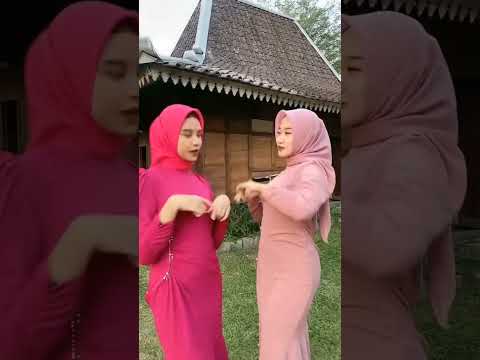 hijaber body gitar Spanyol #shortfeeds #hijaber #bodygoals