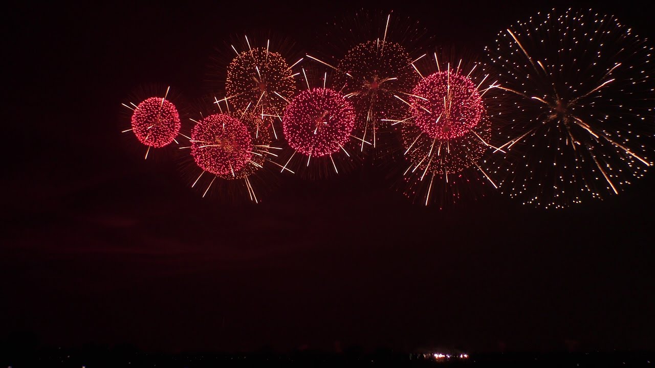 花火様 4K】2016 こうのす花火「鳳凰乱舞」画面ジャストの三尺玉 四尺