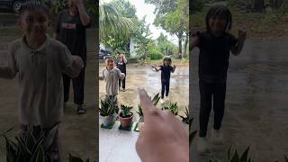 Mandi hujan #shorts #viral #trending #funny #rain