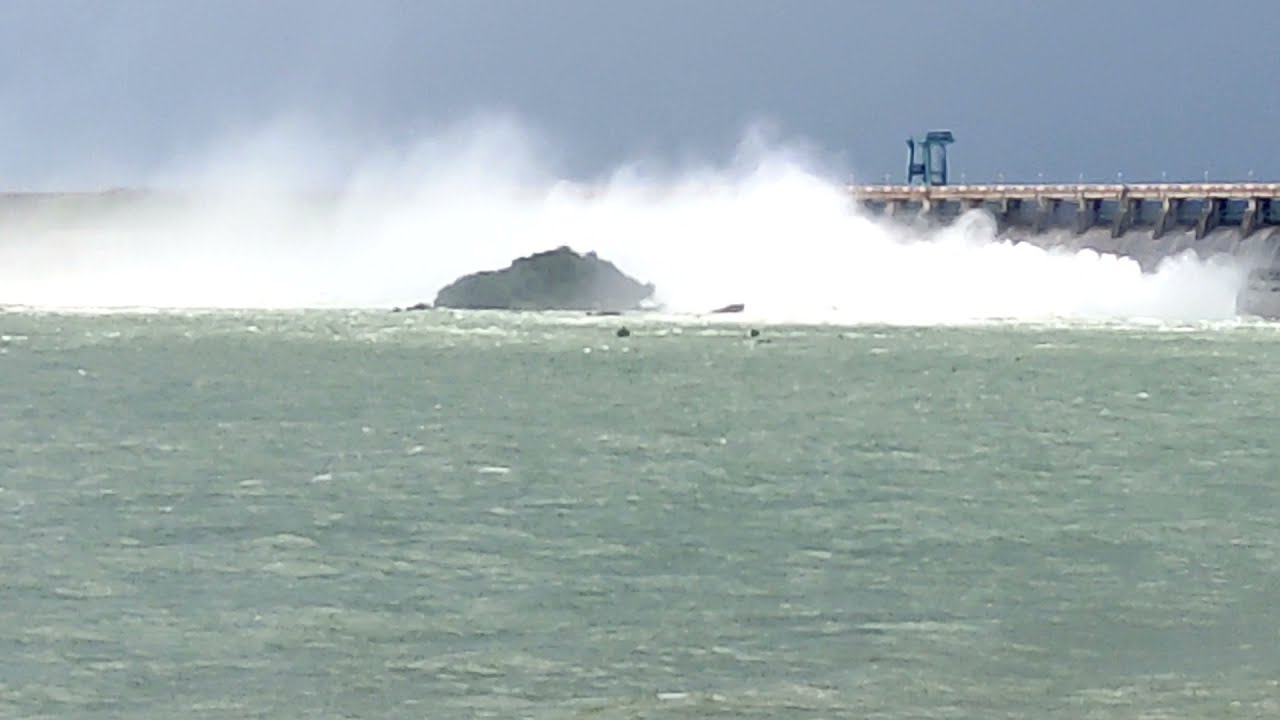      Roop kar Rani Ere Chandni Tohke Dekhi Ke Hirakud Dam photo Diya  Sadri Song