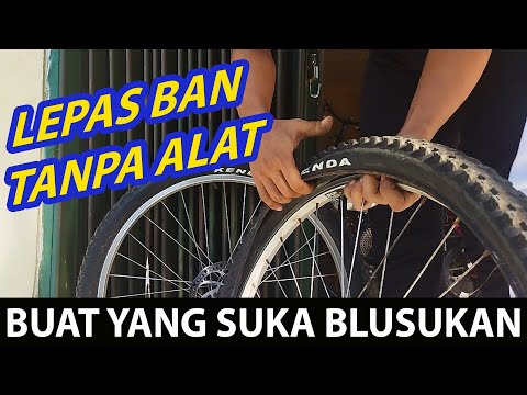 Video: Bagaimana cara melepas ban sepeda tanpa alat?