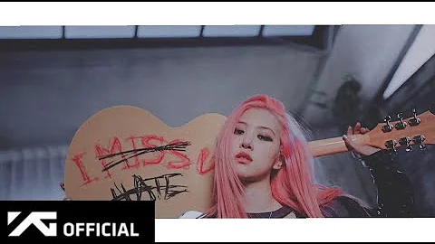 BLACKPINK - 'PRETTY SAVAGE' M/V