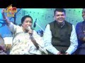 Asha Bhosle & CM Devendra Fadnavis at Mohammed Rafi Awards 2015 Part 3