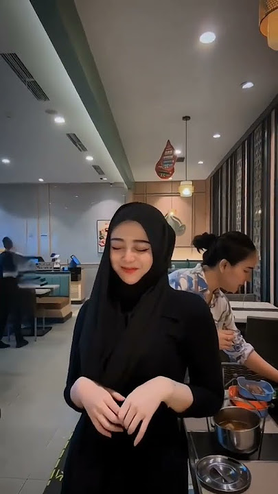 Tobrut Jilboobs tobrud ceker babat logo tesla kejepit kelihatan spek ayam KFC #cekerbabat #tobrud