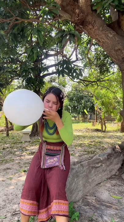 ternyata balonya yang meletus