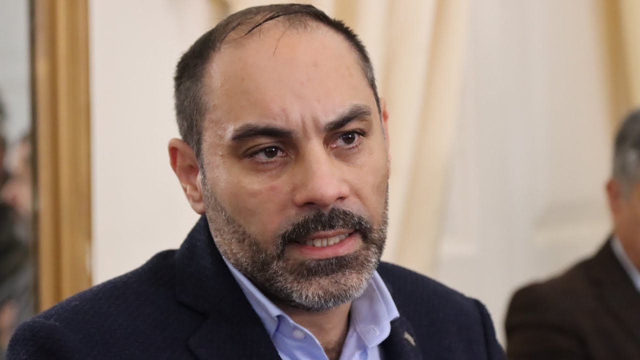 Taranto: sindaco Melucci, importanti comunicazioni di natura politica