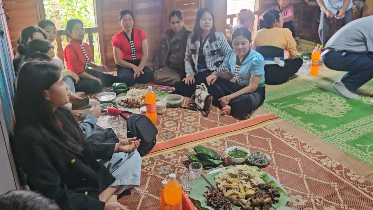 Phong Tục Tập Quán Của Người Thái Sơn La Khi Chuẩn Bị Lễ Ăn Hỏi - Bữa Cơm Giao Lưu Ăn Hỏi Ở Nhà Gái.