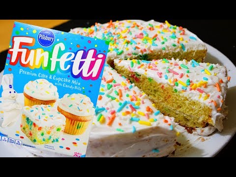 how-to-make-funfetti-cake-with-frosting---confetti-cake