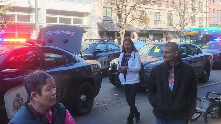 Vancouver Police DTES Confiscated Loaded Weapons o...