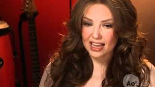 Thalia habla de su relación con su hermana Laura Zapata