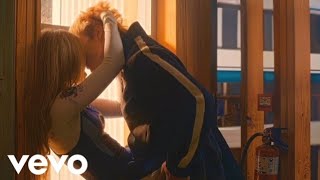 Me & You Tonight (Official Music Video) AXYBIT - AX screenshot 3