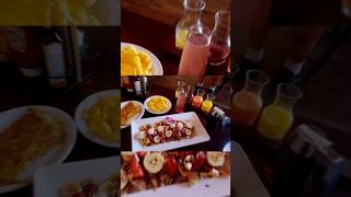 Brunch W/Bottomless Mimosas & Live Entertainment #foodie #brunch #mimosas #liveentertainment