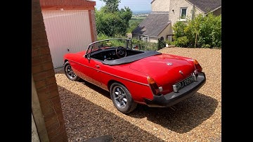 1974 MGB Roadster - engine