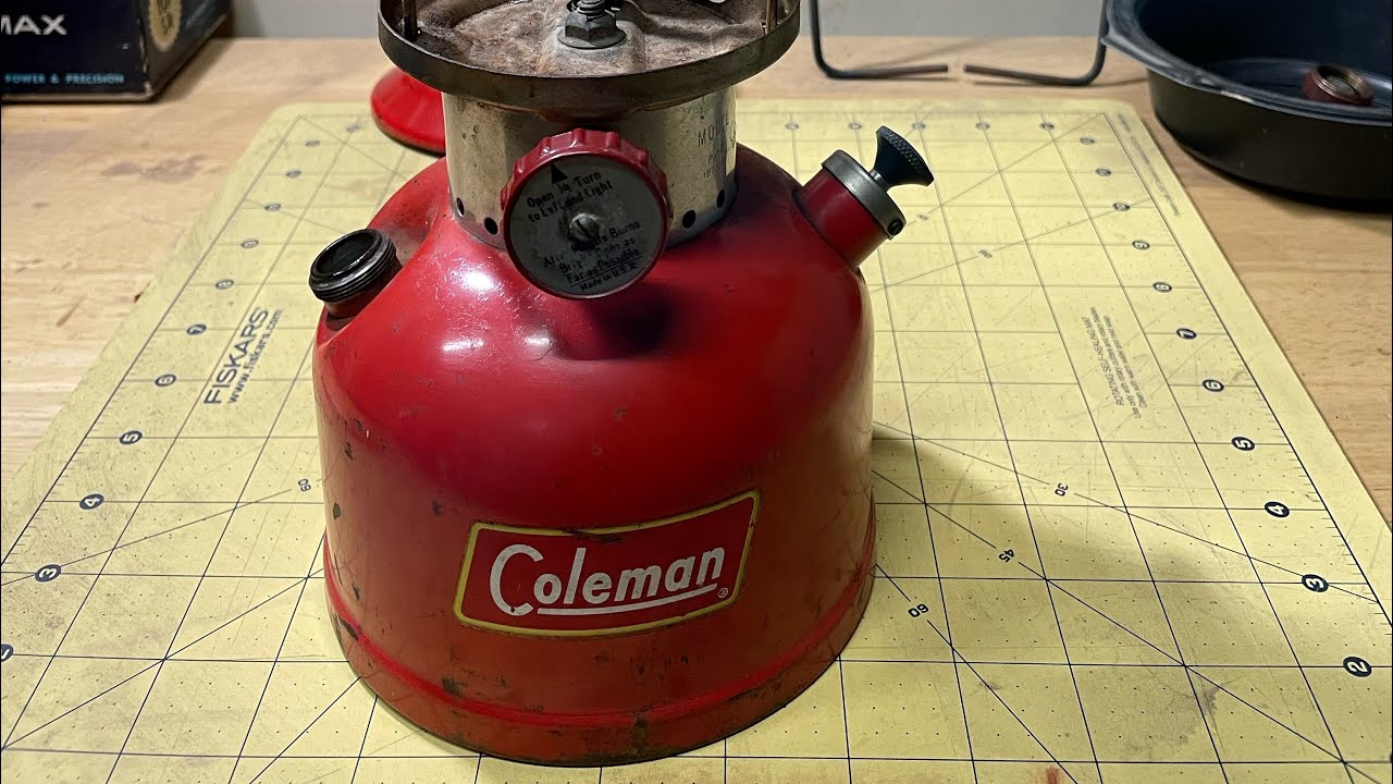 Coleman 200A series lantern teardown - YouTube