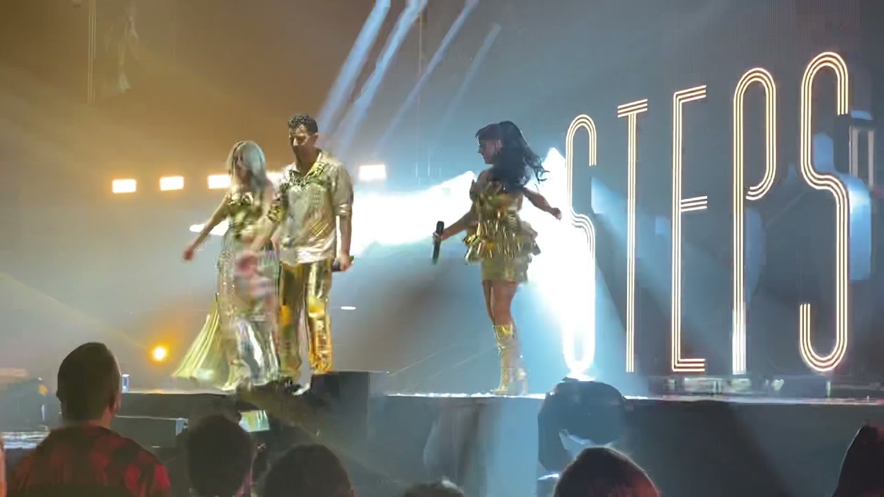 Steps - Scared Of The Dark, Tragedy & Closing (What The Future Holds Tour, Nottingham, 03/11/2021)