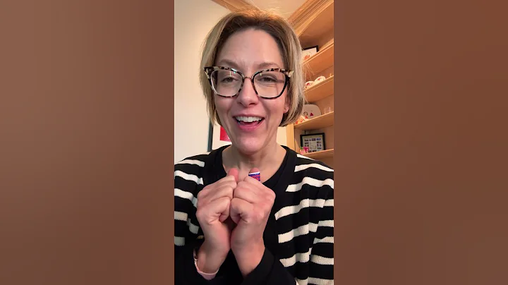 How to pronounce INFATUATION - Quick #English Pronunciation #SHORTS Mini Lesson