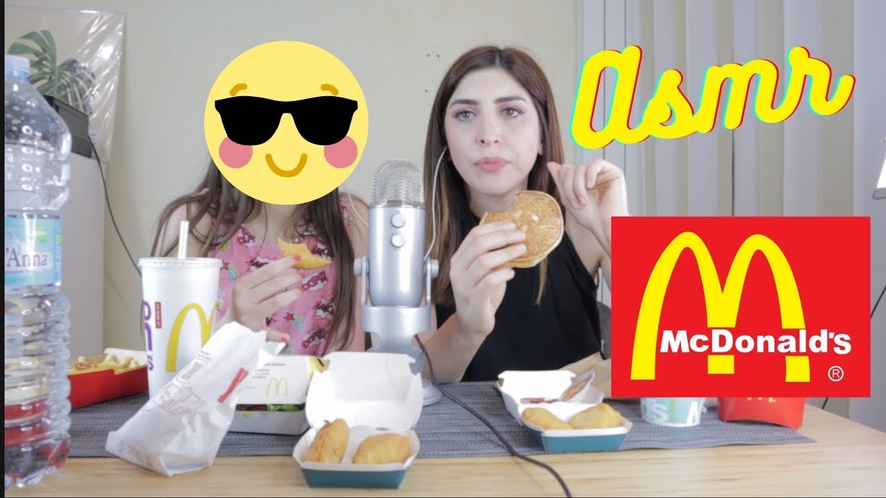 Proviamo i nuovi panini di MCDONALD’S in ASMR insieme ad un ospite speciale💕