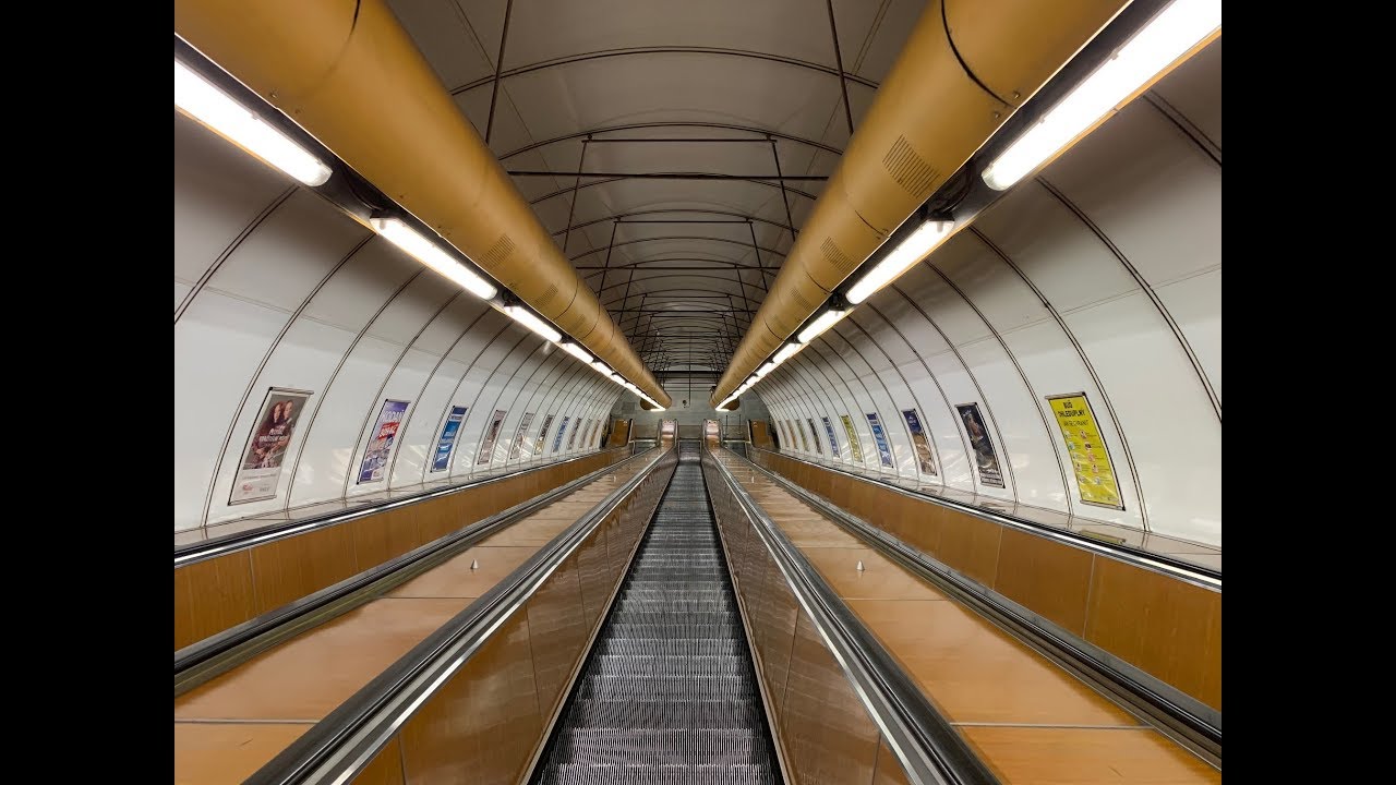 Коронавирус в Праге (ситуация в метро)