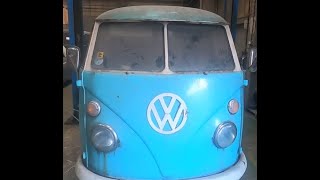 viewing a 1966 VW splitscreen crew cab