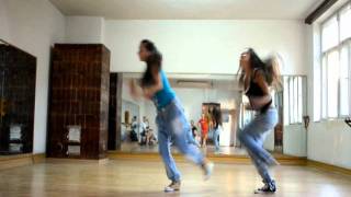 DFC - Sara & Andreea.avi
