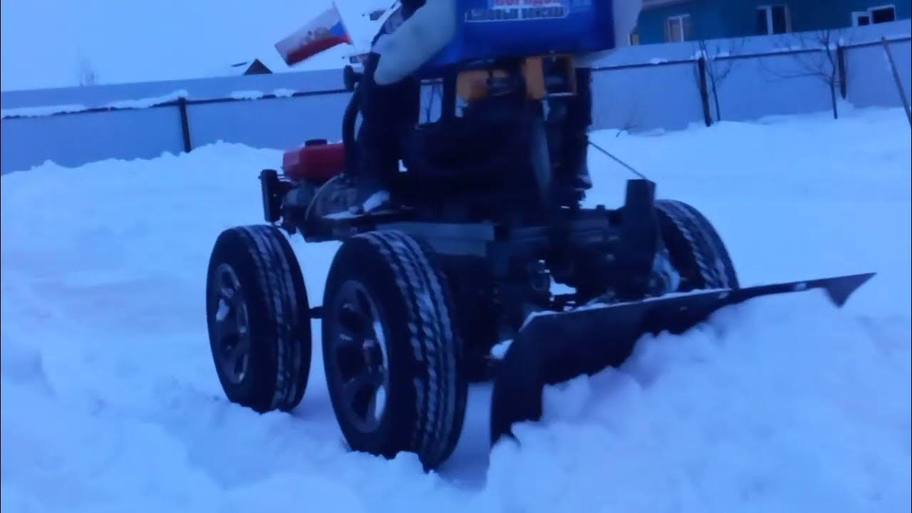 Грилло 131 навесное оборудование. Снегоуборщик из мотоблока хутер. Снеговой мотоблок. Снегоуборщик на мотоблок варяг. Снеговой мотоблок.