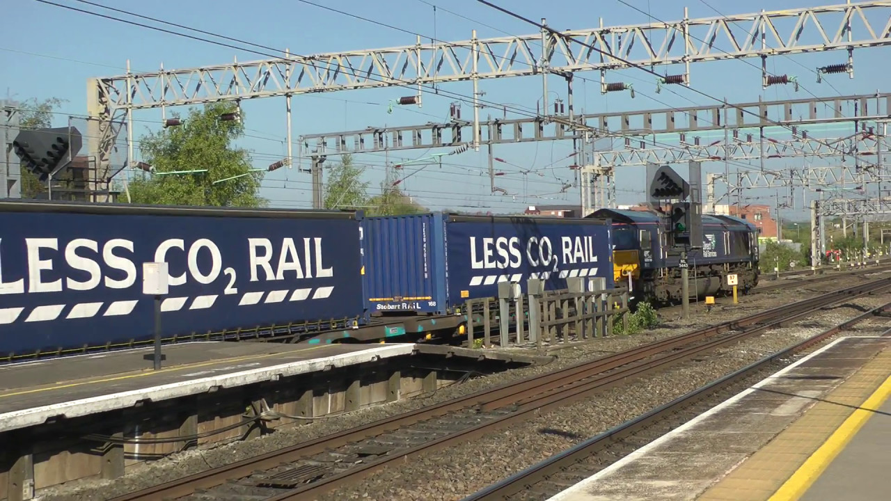 66421,wb Daventry Wentloog Tesco containers throu P2,Nuneaton 10,5,17