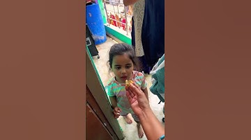 Darshika mousi ki help kar rhi h❤️❤️ #vbloger #minivolgs #minivlog #youtubevloggers