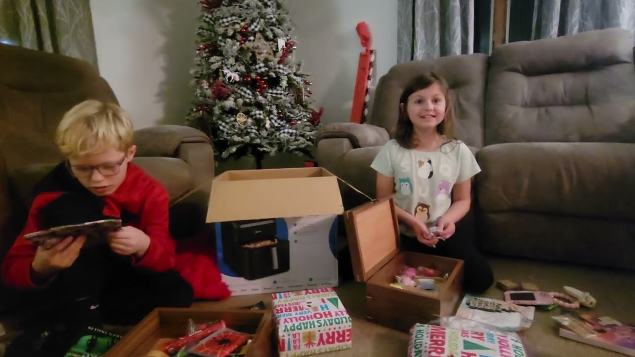 2025 - Santa's Delivery 