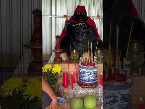 Sự tích ông