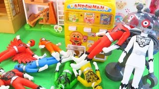 ジュウオウジャーが自動販売機から出てきたよ アンパンマン アニメ おもちゃ おままごと 人形劇