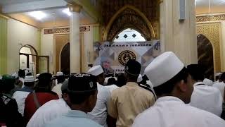 Zahir mania Surabaya