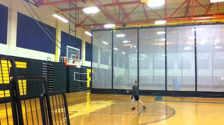 Guinness World Record: Most backward free throws in 1 min b