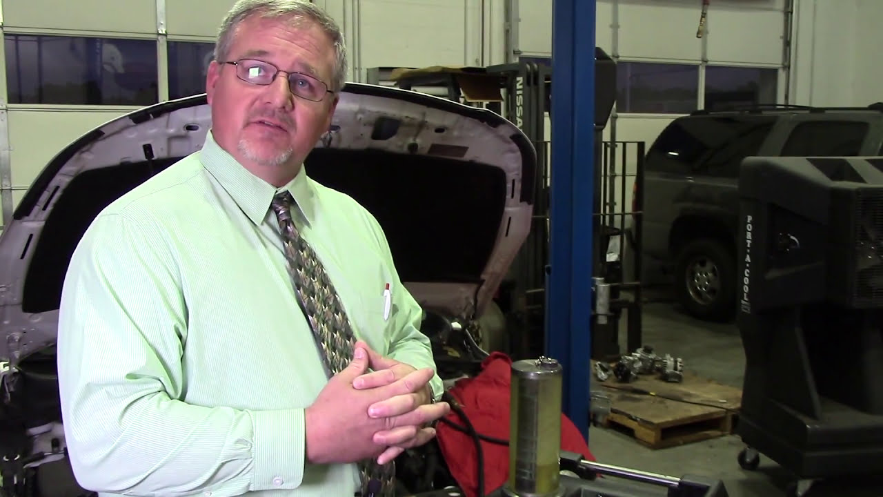 Why you should have a brake fluid exchange performed YouTube