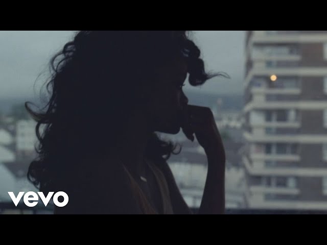 RIHANNA FEAT. CALVIN HARRIS  -  WE FOUND LOVE