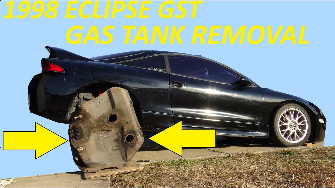 Eclipse Gst Rocker Rust 1998 ECLIPSE GST GAS TANK REMOVAL (RUST REMOVAL NEEDED ) - YouTube